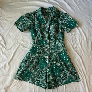 Green Patterned Short Sleeve Romper | Vintage | L